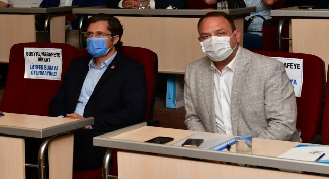 Yücel ve Gümrükçü Acılı Aileyi Ziyaret Etti