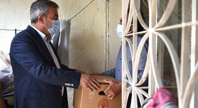 Bayramlıklar Bornova Belediyesi'nden