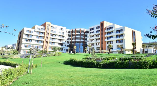 Huzurevi sakinleri mutlu çalışanlar gururlu
