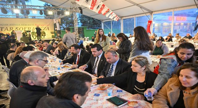 Bornova'nın iftarında adalet ve hukuk vurgusu