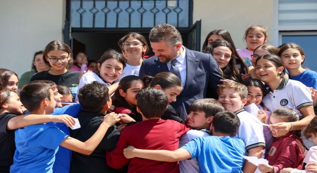 Başkan Duman: Gelecek çocukların gülüşlerinde