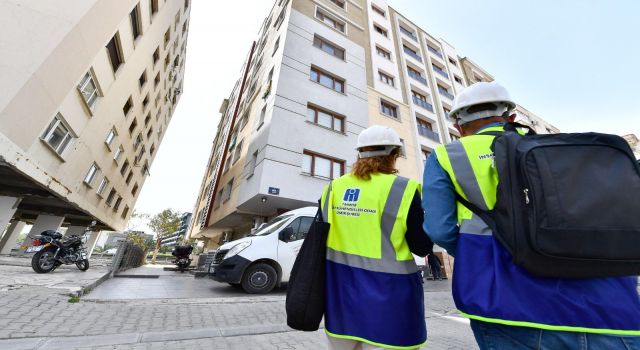 Bornova’da 2 bin 830 Bayraklı’da 1014 yapı tehlikede...