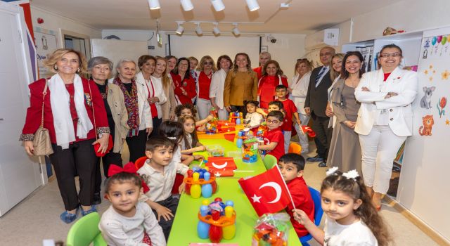 ‘Mutlu Çocuklar’ yenilenmiş sınıflarına kavuştu