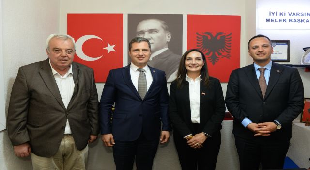 “Adalet ve kardeşlik için yan yanayız”