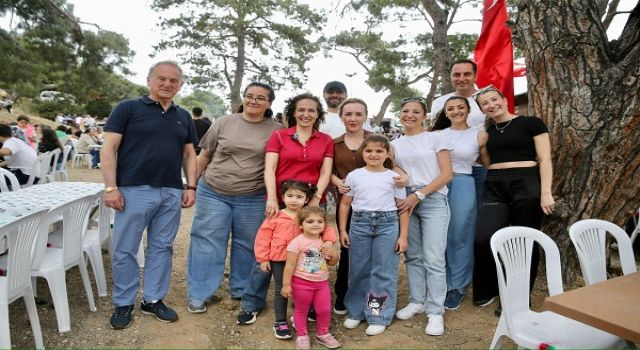 Başkan Ünsal ve emekçiler dayanışma pikniğinde buluştu