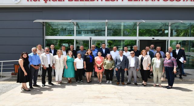 Başkan Yıldız 26 mahalle muhtarı ile bir araya geldi