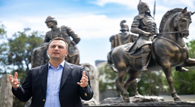 Bornova’da tarihe saygı, özgürlüğe vurgu...