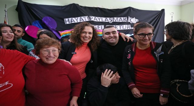 Karşıyakalı özel bireylerin ikinci adresi