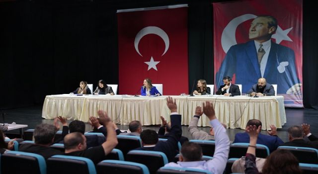 Konak’ta kesin hesap onay aldı