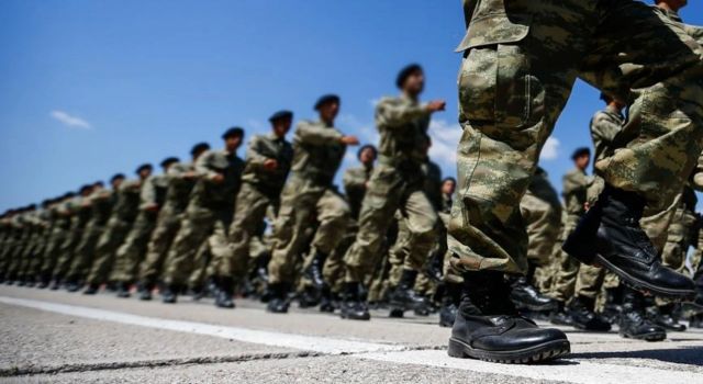 TSK’da FETÖ operasyonu: 56 muvazzaf asker gözaltında