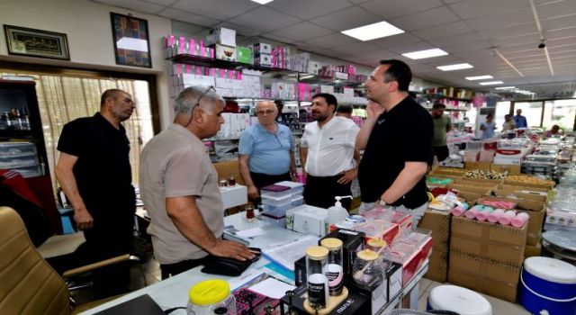 Başkan Eşki’den Fincancılar Çarşısı ziyareti