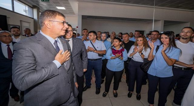 “Biz bir aileyiz, sizleri seviyorum, emeğinize saygılıyım”