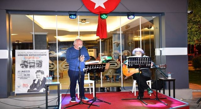 Nazım Hikmet’in dizeleri Çiğli’de yankılandı