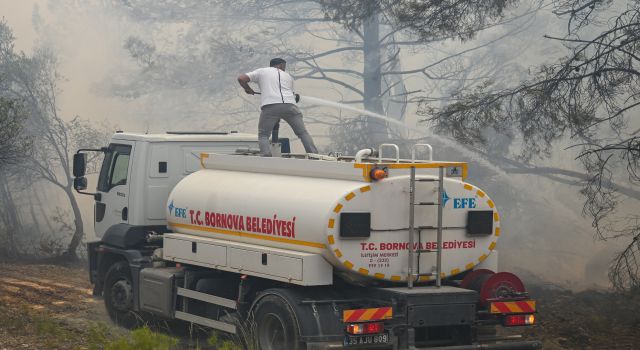 Bornova Belediyesi Gökdere’de 200 personelle seferber oldu