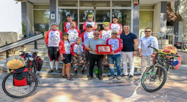 “Bir Millet'in izinde, zaferin yolunda”