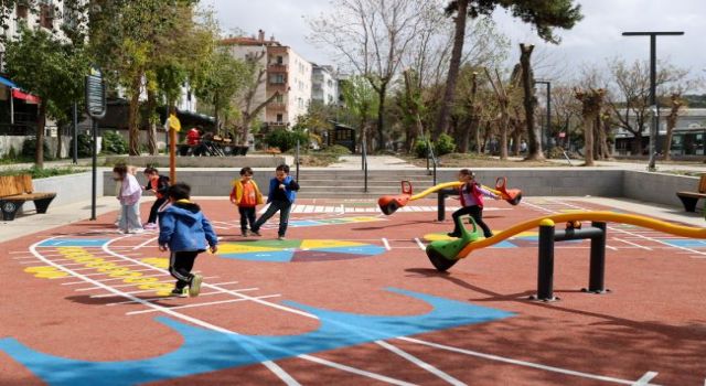 Buca’nın oyun sokakları Türkiye’ye örnek oldu