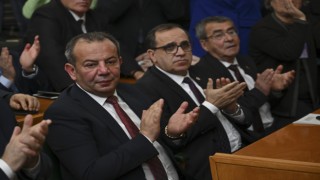 Özel, İmamoğlu ve Yavaş'ı öve öve bitiremedi...