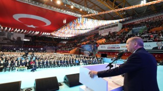 Büyükşehir'e Körfez üzerinden yüklendi