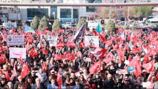 ZAFER PARTİSİ'NDEN GÖVDE GÖSTERİSİ