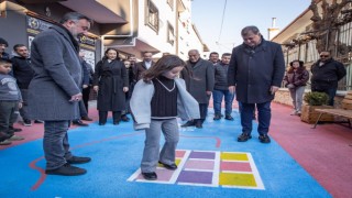 İzmirliler isteyecek Büyükşehir dönüştürecek