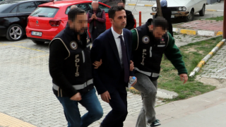 Bir belediye başkanı daha tutuklandı