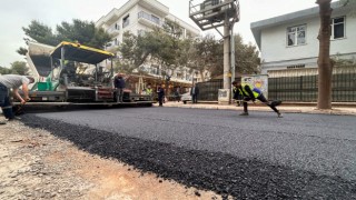 Bornova’nın gözde sokağına bayramlık asfalt