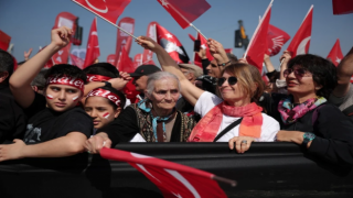 Yüz binler adalet için Maltepe'de toplandı