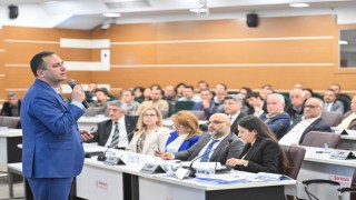 Bornova'da faaliyet raporu meclisten geçti
