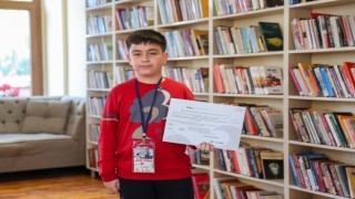 Cumhuriyet Kütüphanesi’nin minik bağışçısı