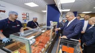 İzmir’de yeni nesil sosyal dayanışma marketi: İZMAR