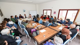 Narlıdere'de meslek kurslarına ilgi büyük
