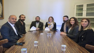 Konak’ta imzalar sanat için atıldı  
