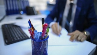 Memurlar geriye dönük 5 yıllık giyim vergisi ödeyecek