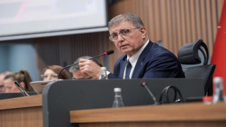 Başkan Tugay: 4.5 milyon İzmirli'ye karşı sorumluyuz