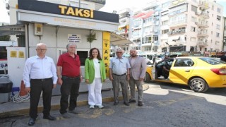 Başkan Ünsal’dan taksi duraklarına bayram ziyareti