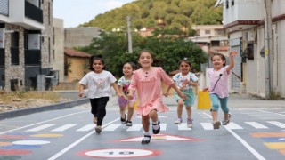 Buca’nın oyun sokakları artıyor...
