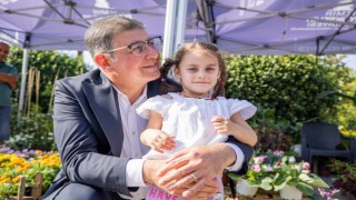 Sağlığı geliştiren, insanı iyileştiren kent: İzmir