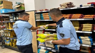Konak Belediyesi’nden zincir marketlere sıkı denetim
