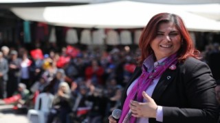 Özlem Çerçioğlu ve havarileri görüşme odasında...