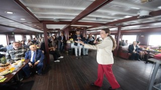 Konaklı muhtarlara Körfez turu  