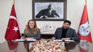 Konak'ta ‘genç’ protokole imza atıldı