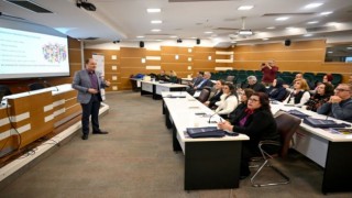 Bornova’da yerelden güçlü yönetişim