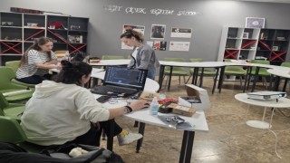 Gençler için ücretsiz Arduino atölyesi