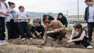 Kent Bostanlarında yaz sezonu coşkuyla başladı