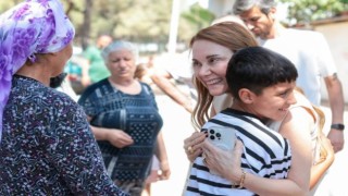 Başkan Mutlu, komşularının evlerine konuk oldu