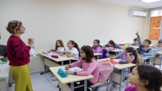 Buca Belediyesi’nden eğitime güçlü destek